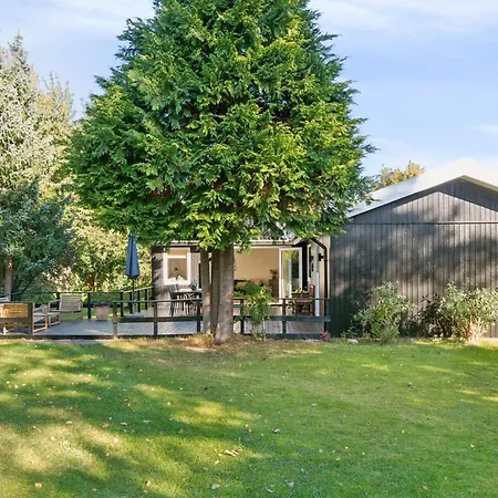 Summer House Centrally Located In The Heart Of Hornbk Holiday home Hornbaek